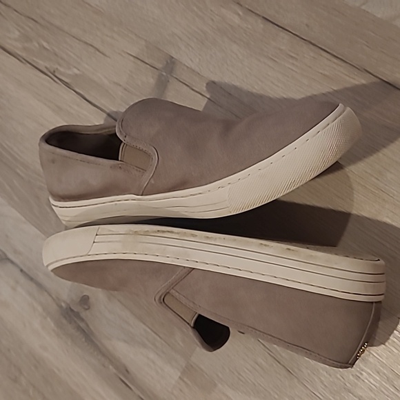 Tory Burch Grey Slip On Sneakers Size 7.5 - Picture 3 of 7